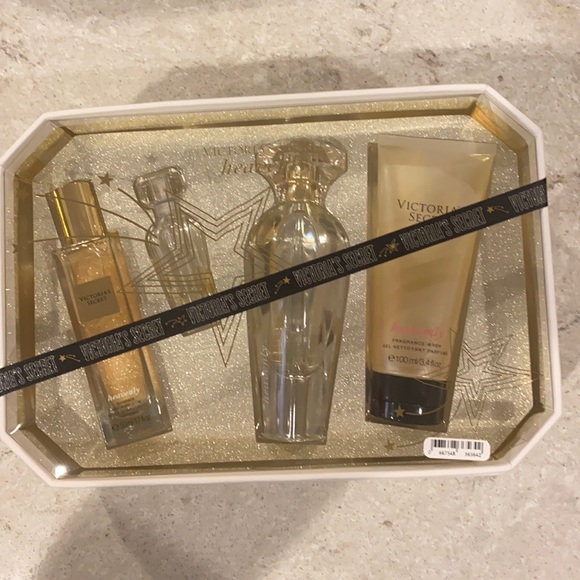 Victoria's Secret Other - Victoria’s Secret Heavenly gift set.